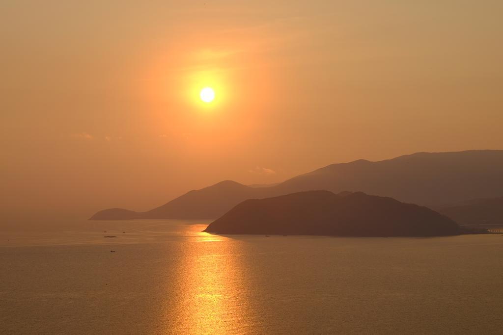 Ocean View Apartments Nha Trang Esterno foto