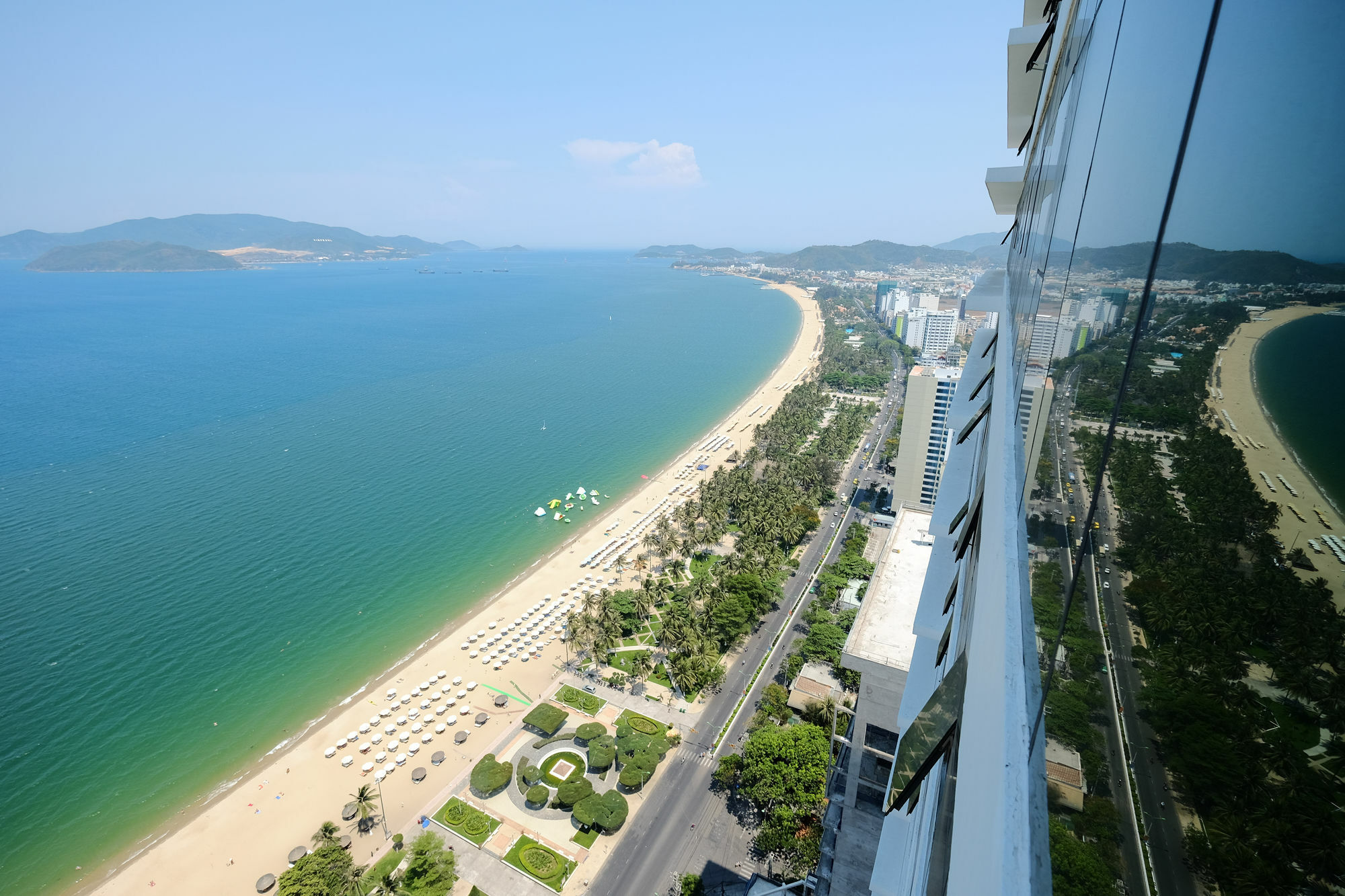 Ocean View Apartments Nha Trang Esterno foto
