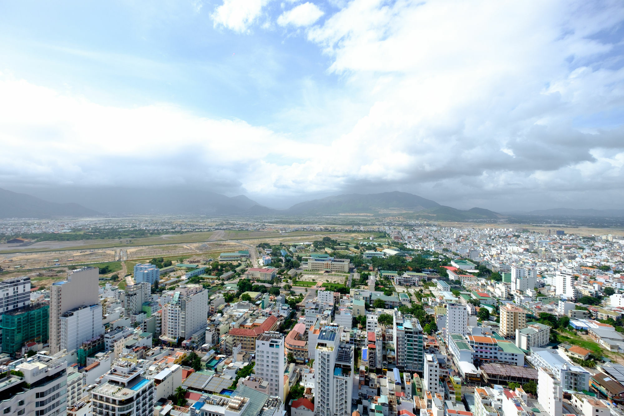 Ocean View Apartments Nha Trang Esterno foto
